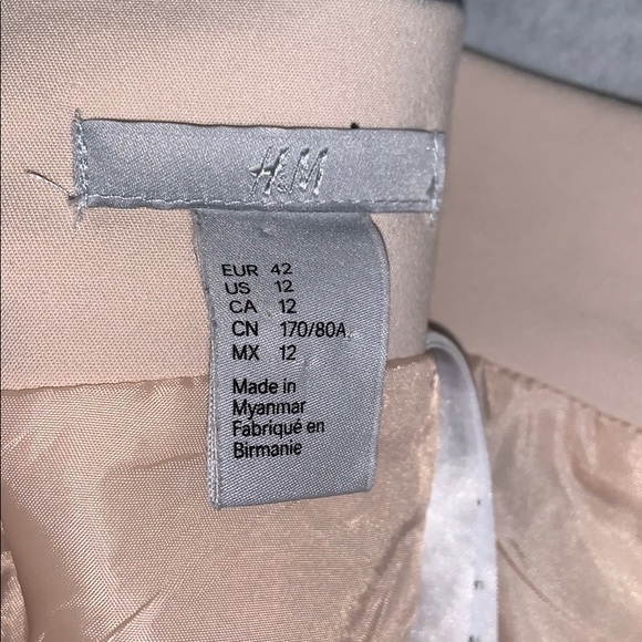 Skirt - Picture 3 of 4